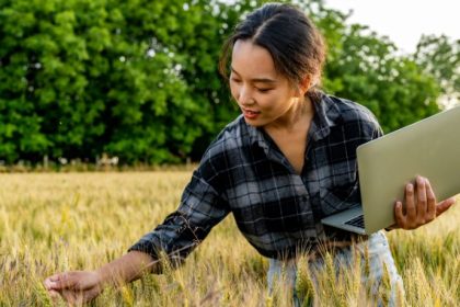 Tecnologia no agronegócio: como empresas enfrentam a volatilidade de preços e os desafios climáticos