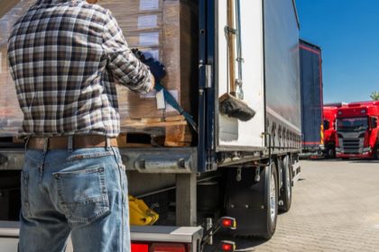 Governo Intensifica Fiscalização da Tabela do Frete e Impacta Empresas como JSL e Randon no Transporte Rodoviário