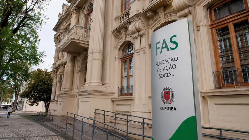 Credenciamento de Empresas para Acolhimento de Idosos em Curitiba: O Que o Chamamento Público da FAS Significa na Prática