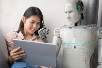 Inteligência artificial vira prioridade para empreendedores: o que muda na rotina dos pequenos negócios